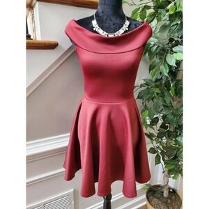 Boohoo Women's Burgundy Polyester Tamsin Off The Shoulders Skater Dress Size 4